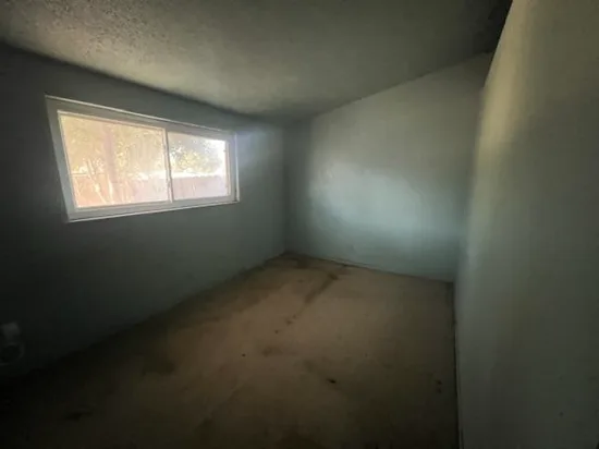 1152 E Drummond Ave property photo